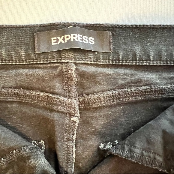Express Straight Mini Mid Rise Denim Skirt, Black, Size 10 - Picture 3 of 4